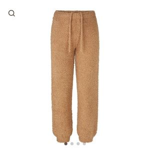 Skims Camel colored cozy knit joggers